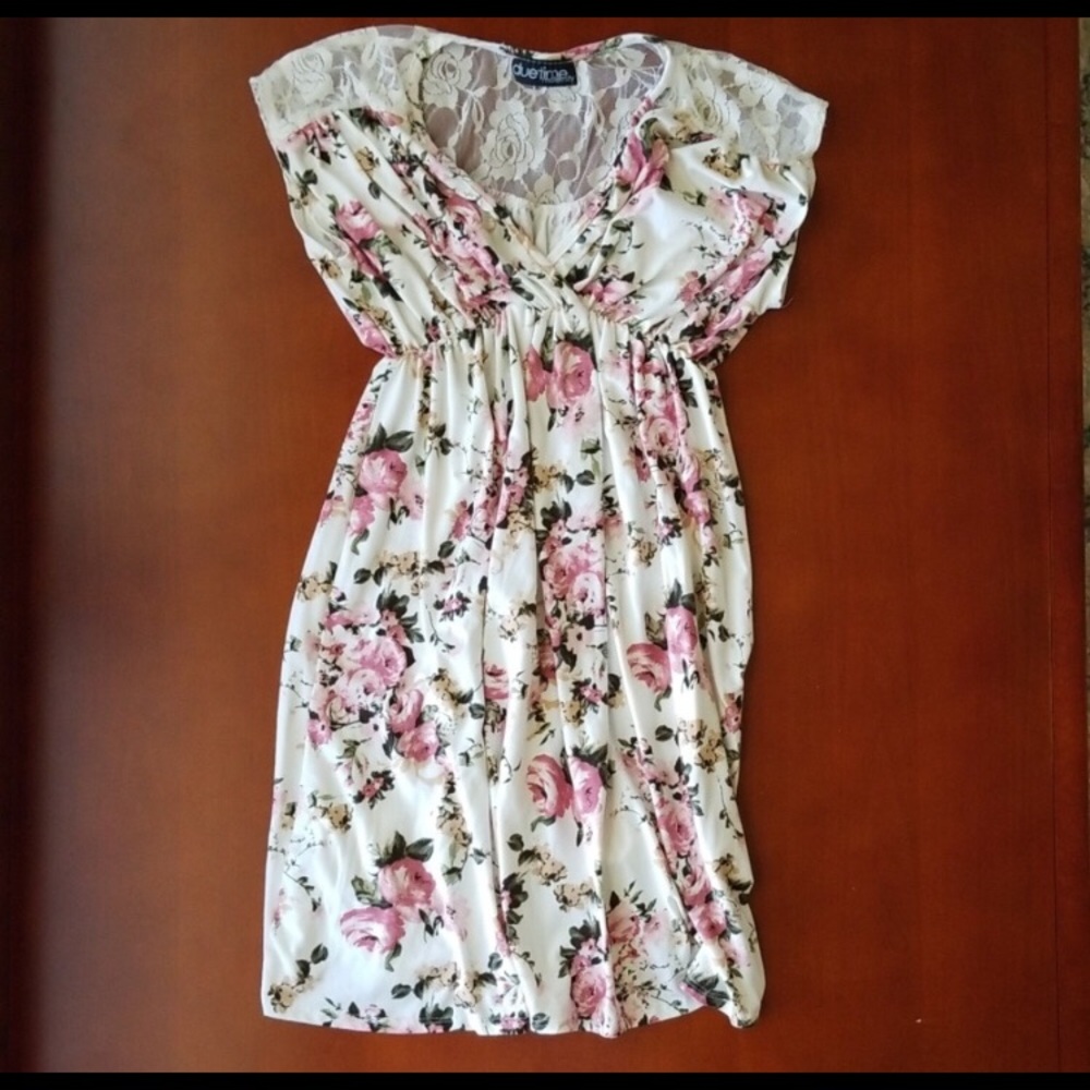 Due time Maternity floral dress